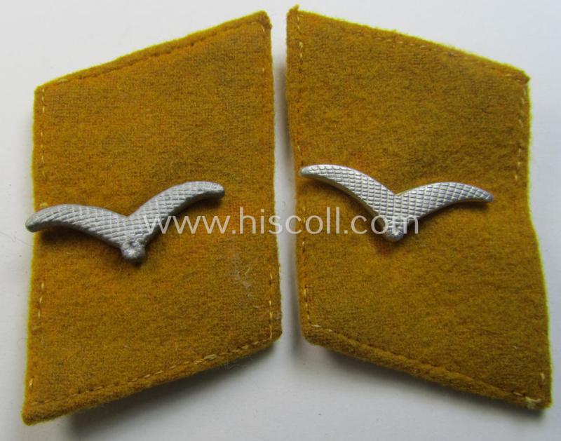 Fully matching pair of WH (Luftwaffe) golden-yellow-coloured, EM- (ie. NCO-) type collar-patches (ie. 'Kragenspiegel') as was intended for usage by a member serving within a: 'Flieger- o. Fallschirmjäger' regiment ie. unit