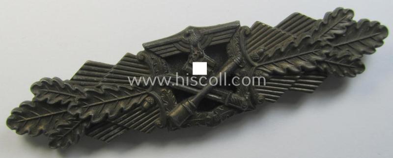 Attractive, 'Nahkampfspange in Bronze' (or: bronze-class close-combat clasp ie. CCC) being a non-maker-marked- and/or minimally converse-shaped specimen as was (I deem) produced by the maker- (ie. 'Hersteller') 'Steinhauer & Lück'