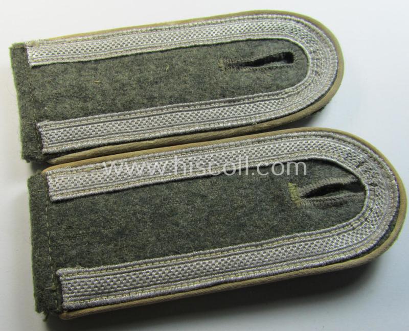 Attractive - and fully matching! - pair of WH (Heeres), early- (ie. mid-) war-period- (ie. 'M41/M43'-) -pattern, NCO-type shoulderstraps as piped in the white-coloured branchcolour as was intended for an: 'Unteroffizier eines Infanterie-Regiments'