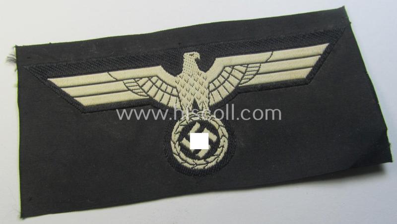 Neat, WH (Heeres) early- (ie. evt. pre-) war-period- and/or white-coloured 'Panzer'-type breast-eagle of the so-called: 'M39'- (ie.'M40'-) pattern as was executed in the neat 'BeVo'-weave pattern on a black-coloured background