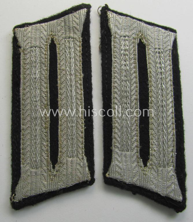 Attractive pair of WH (Heeres) EM- (ie. NCO-) type, so-called: 'Waffenrock'- (ie. dress-) collar-tabs (ie. 'Kragenspiegel') as piped in the black branchcolour as was intended for usage by a: 'Soldat o. Uffz. eines Pionier-Abteilungs'