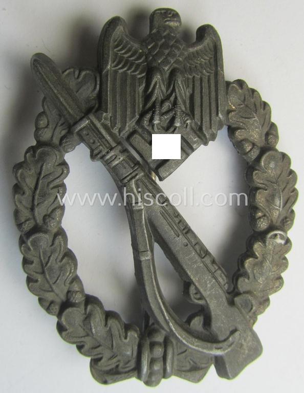 Superb - and/or truly detailed! - 'hollow-back'-pattern 'Infanterie-Sturmabzeichen in Bronze' being a clearly maker- (ie. 'A'-) marked example by the: 'Assmann'-company as executed in bronze-toned- and zinc-based metal (ie. 'Feinzink')