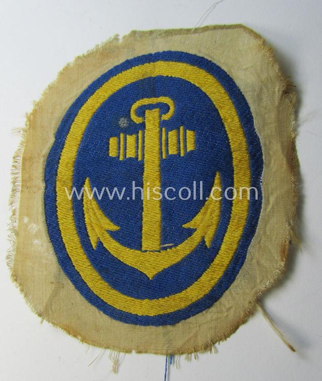 Neat, WH (Kriegsmarine) related sports'-attire-patch (ie. 'Abzeichen für den Sportanzug für Mannschaften u. Unteroffiziere der Kriegsmarine') as was executed in the neat 'BeVo'-weave-pattern that comes in a truly used- ie. worn, condition