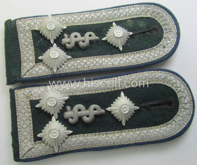Pair of WH (Heeres) 'M36- o. M40'-pattern and 'cyphered') NCO-type shoulderstraps: 'Stbsfwbl. o. Spiess einer Sanitäts-Abtlgs.'