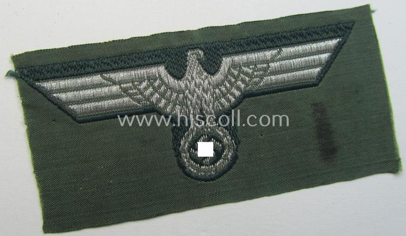 Attractive - and not that easily encountered! - WH (Heeres) 'flatwire'-woven, officers'-type overseas cap-eagle (ie. 'Offiziersadler für Schiffchen') as was also intended for usage on the: 'Knautschmützen o. Alter-Art-Schirmmützen' ie. visor-caps