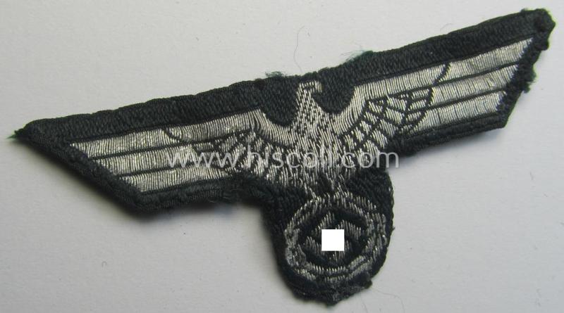 Attractive - and not that easily encountered! - WH (Heeres) 'flatwire'-woven, officers'-type overseas cap-eagle (ie. 'Offiziersadler für Schiffchen') as was also intended for usage on the: 'Knautschmützen o. Alter-Art-Schirmmützen' ie. visor-caps