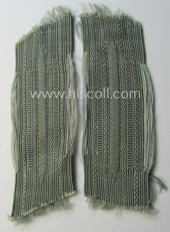 Pair of WH (Heeres) collar-tabs (ie: 'Einheitskragenspiegel')