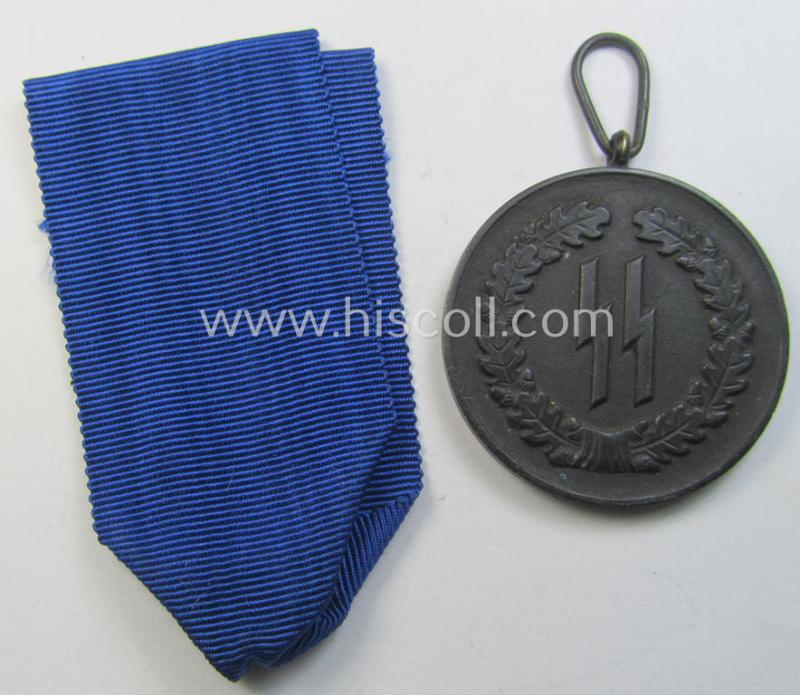 'SS-Dienstauszeichnung der 4. Stufe' (or black-toned, loyal-service medal for 4 years of loyal-service in the SS)