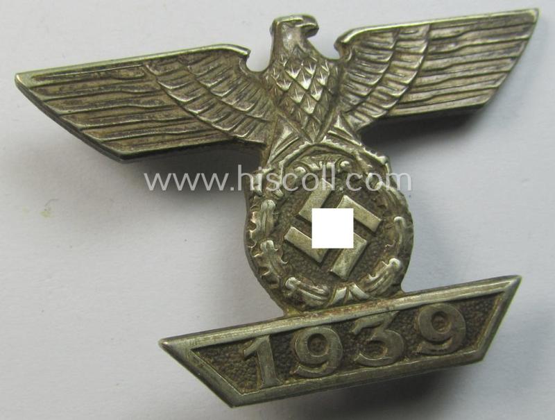 Attractive - and scarcely seen! - example of a: 'Wiederholungsspange zum EK I. Klasse' (or: bar to the WWI IC first-class) as was produced by the maker (ie. 'Hersteller'): 'B.H. Mayer's Kunstprägeanstalt'