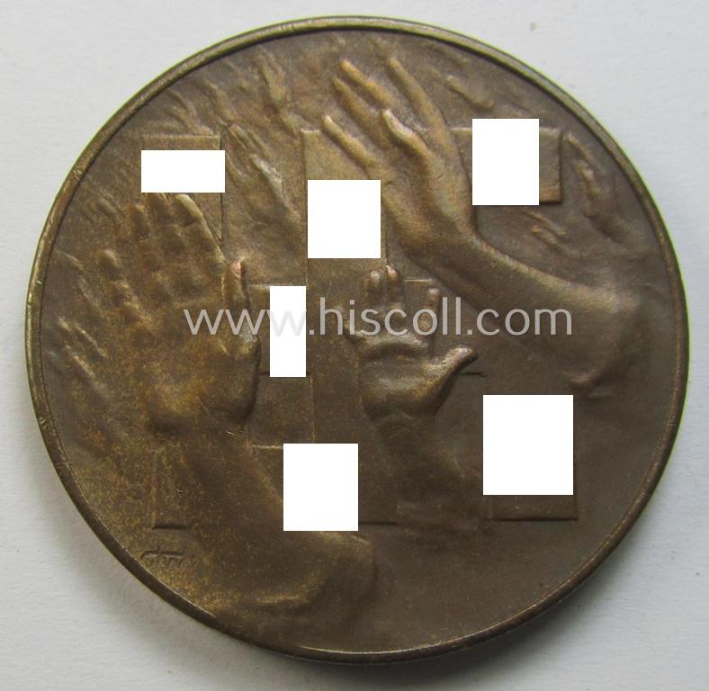 Attractive, TR-period, commemorative-plaque (ie. 'Erinnerungs- o. nichttragbare Medaille') showing a swastika and held-up hands and bearing the text: 'N.S.D.A.P. Reichstagswahl 1932 - Kampfschatzspende - Kapituleren Niemals!'