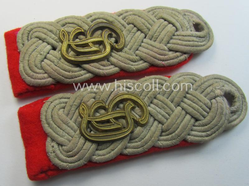 Superb - and fully matching! - pair of WH (Heeres) officers'-type, neatly 'cyphered' shoulderboards as was intended for usage by a: 'Major der (Sturm)Artillerie' who served within the famous 'GrossDeutschland'-division