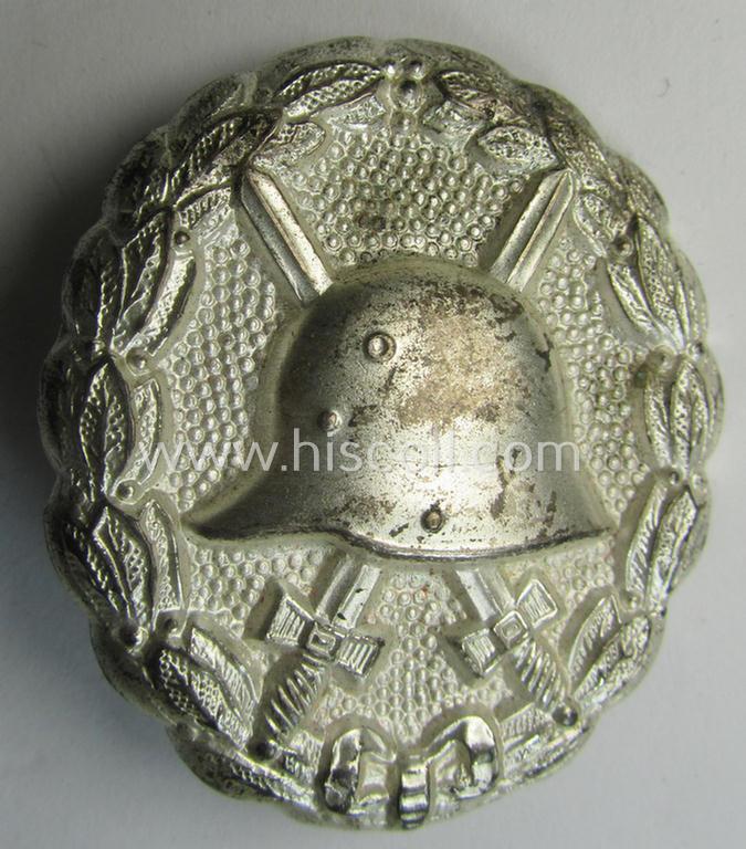 WWI-pattern, 'Buntmetall'-based: 'Verwundeten Abzeichen in Silber'