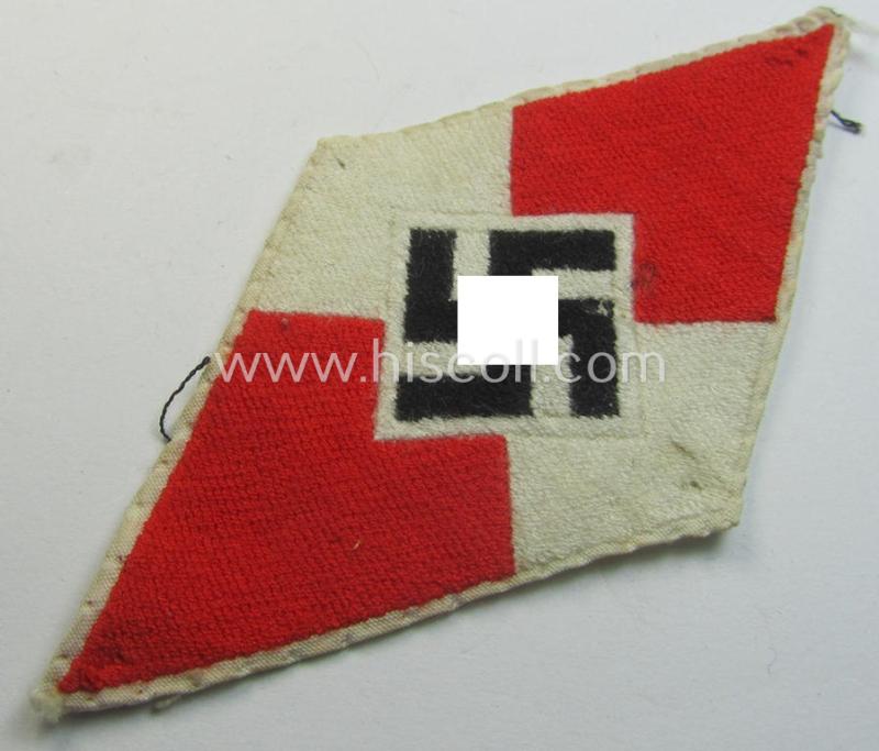 'Standard-issue'-pattern, 'Hitlerjugend'- ie. 'Bund Deutsche Mädel (HJ/BDM) so-called: 'Ärmelraute' as was executed in so-called 'BeVo'-weave pattern