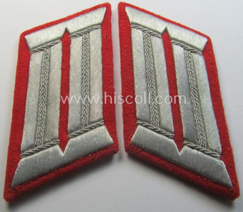 Pair of WH (Heeres) officers'-type 'Waffenrock'- (ie. dress-) collar-tabs: 'Artillerie'