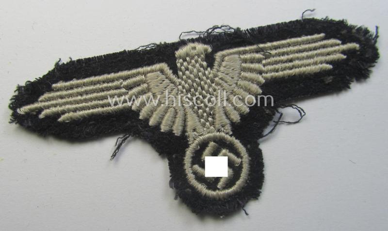 'SS' (ie. 'Waffen-SS'): 'RzM-style' EM- (ie. NCO-)pattern arm-eagle