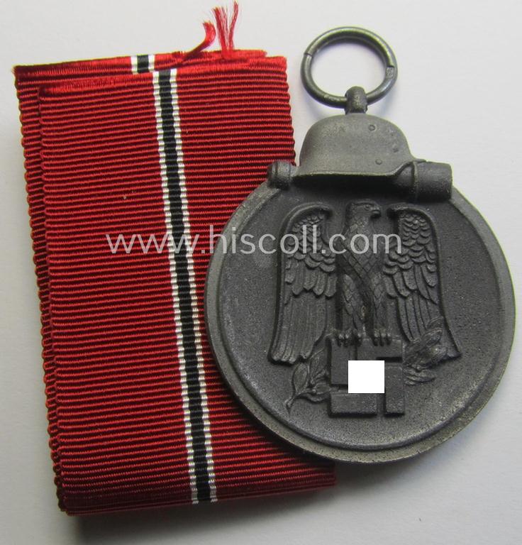 Medal-set: 'Winterschlacht im Osten 1941-42' being a maker- (ie. '13'-) marked specimen by the maker: 'Gustav Brehmer'