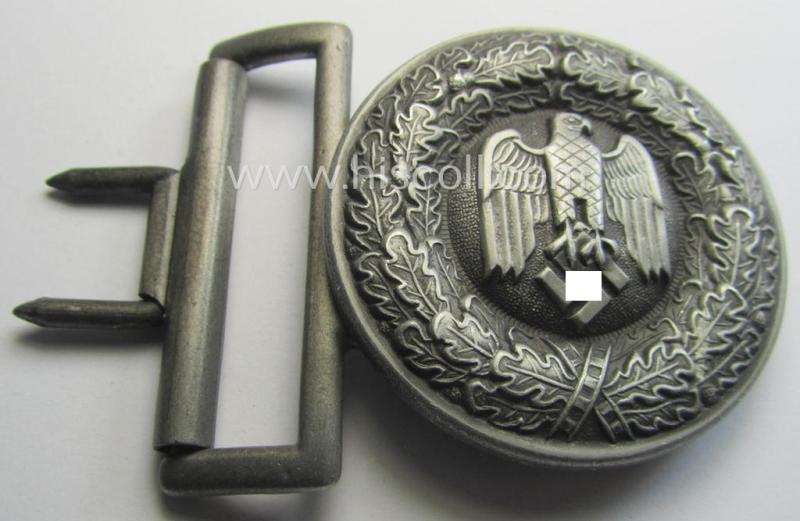 WH (Heeres) 'standard'-pattern, aluminium-based (dress- ie. 'Ausgeh'-pattern) belt-buckle (ie. 'Koppelschloss für Uffz. u. Mannschaften des Heeres')