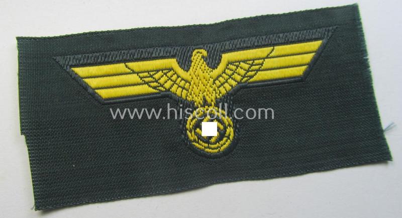 WH (Kriegsmarine o. Küsten-Artillerie) 'BeVo'-weave pattern side-cap-eagle onto a darker-green-coloured background