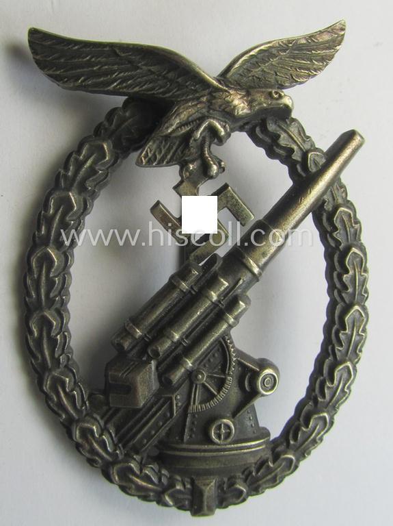 WH (Luftwaffe) 'Flakkampfabzeichen' being a 'Buntmetall'-based example by the: 'G. Brehmer'-company