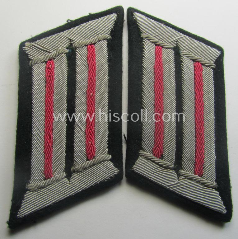 Pair of WH (Heeres) officers-collar-patches (ie. 'Kragenspiegel') for an: 'Offiz. der Panzer o. Pz-Jäger-Trpn.'