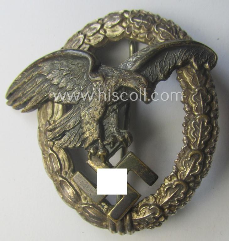 WH (Luftwaffe) 'Flugzeug-Beobachter-Abzeichen' (ie. observers'-war-badge) being a (typical) non-maker-marked and/or: 'Buntmetall'- (ie. 'Tombak'-) based example that was produced by the: 'Assmann & Söhne'-company