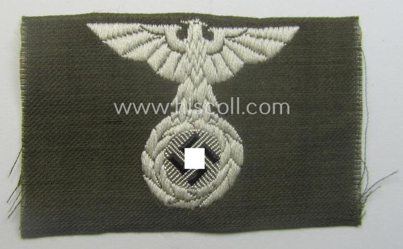 Unusually found - early period! - HJ (ie. 'Hitlerjugend') side-cap-eagle (ie.: 'Adler für HJ-Feld- o. Schiffchen-Mütze') as executed in neat 'BeVo'-weave-pattern onto a browish- ie. typical tan-coloured background