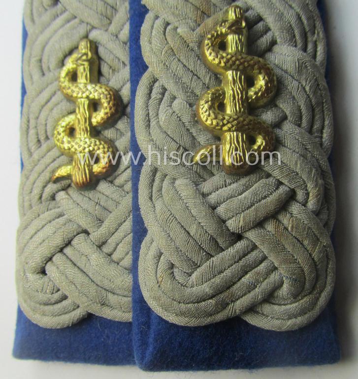 Pair of WH (Heeres) 'cyphered', officers'-type shoulderboards: 'Major u. Arzt' who served within the: 'Sanitäts-Trpn.'