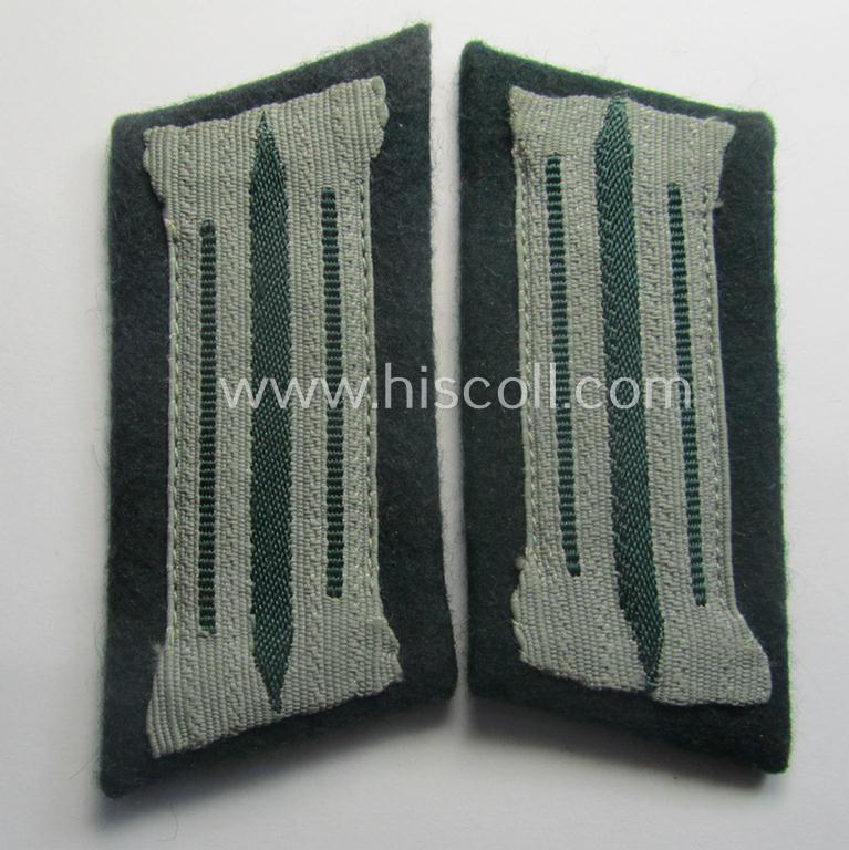 Pair of WH (Heeres) 'standard-issue'-pattern WH (Heeres) collar-tabs (or: 'Einheitskragenspiegel') being of the 'generic-pattern'