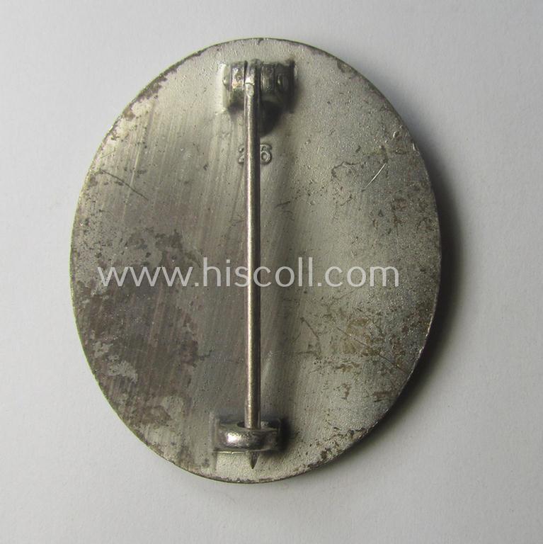 'Verwundeten-Abzeichen in Silber' being a clearly maker- (ie. '26'-) marked- and typical zinc- (ie. 'Feinzink'-) based example as was produced by the desirable maker: 'B.H. Mayer's Kunstprägeanstalt'