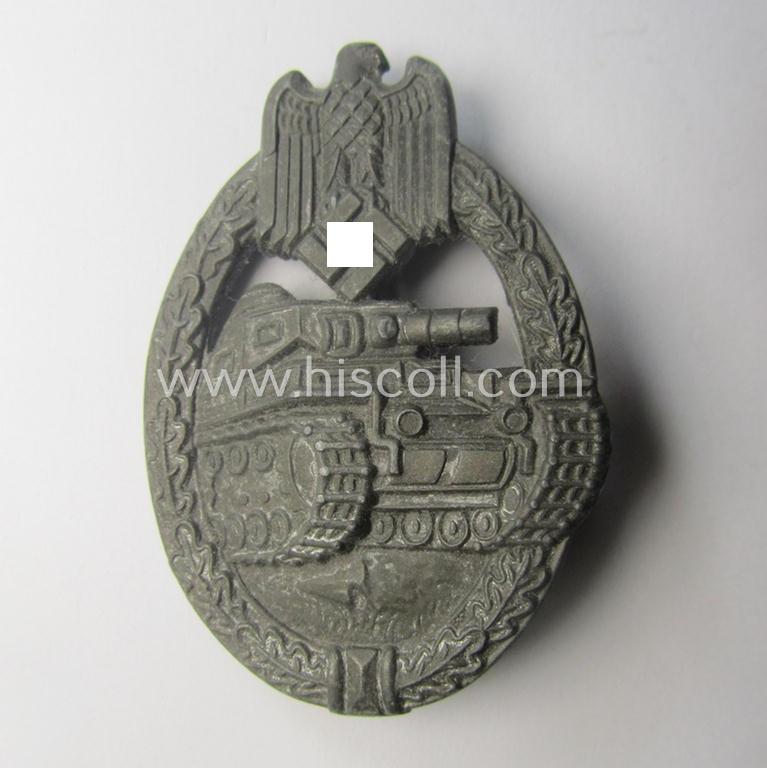 'Panzerkampfabzeichen in Bronze', being a maker- (ie. 'RS'-) marked version as executed in zinc- (ie. 'Feinzink'-) being a so-called: 'Thin Maker Mark'-variant as was produced by the: 'Rudolf Souval'-company