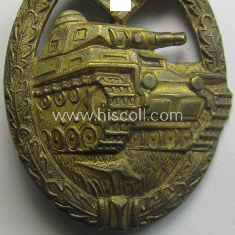 Superb, 'Panzerkampf-Abzeichen in Bronze' being a (typical!) unmarked, 'Buntmetall'-based- and/or 'hollow-back'-specimen as was produced by the: 'Karl Würster'-company