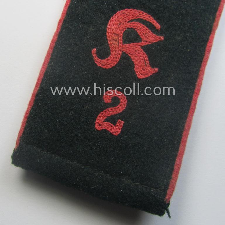 Single, early-period (ie. 'M40-pattern and/or rounded-styled), WH (Heeres) 'cyphered', EM-type shoulderstrap as was intended for a: 'Soldat des Kradschützen-Bataillons 2 der Pz.- u. Inf.-Div.'