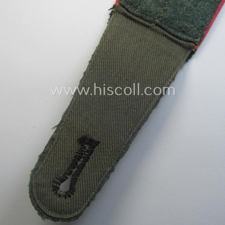 Single, early-period (ie. 'M40-pattern and/or rounded-styled), WH (Heeres) 'cyphered', EM-type shoulderstrap as was intended for a: 'Soldat des Kradschützen-Bataillons 2 der Pz.- u. Inf.-Div.'