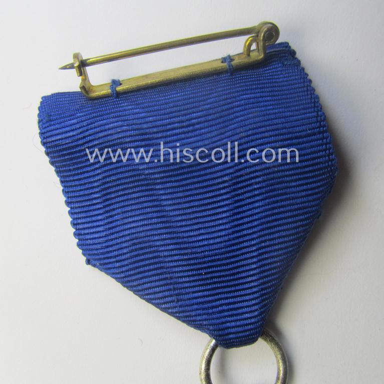 Minimally worn 'Treuedienst Ehrenzeichen' being of the so-called: 'Sonderstufe' as awarded for 50 years of loyal-service and that comes in an overall very nice- (ie. surely issued- and/or used-), condition