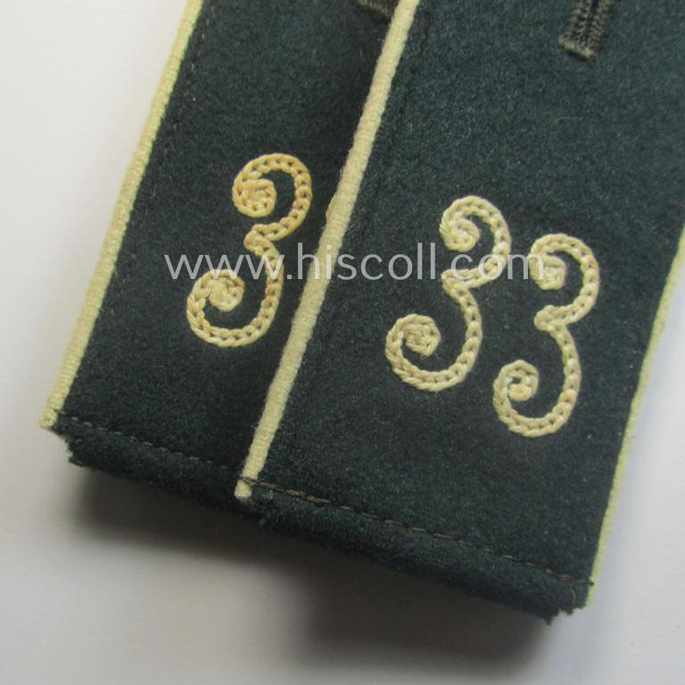 Pair of WH (Heeres) neatly 'cyphered', EM-type shoulderstraps: 'Soldat des Infanterie-Rgts. 33'